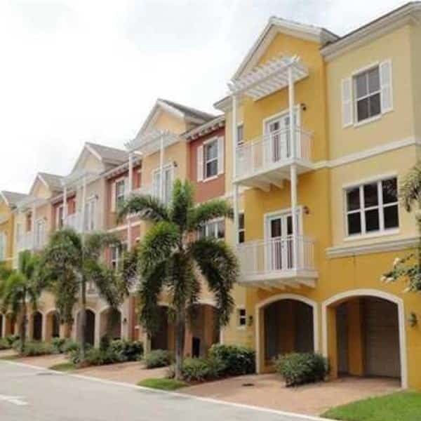most recently listed 3 bed, 2 bath single family homes in Ft. Lauderdale, FL